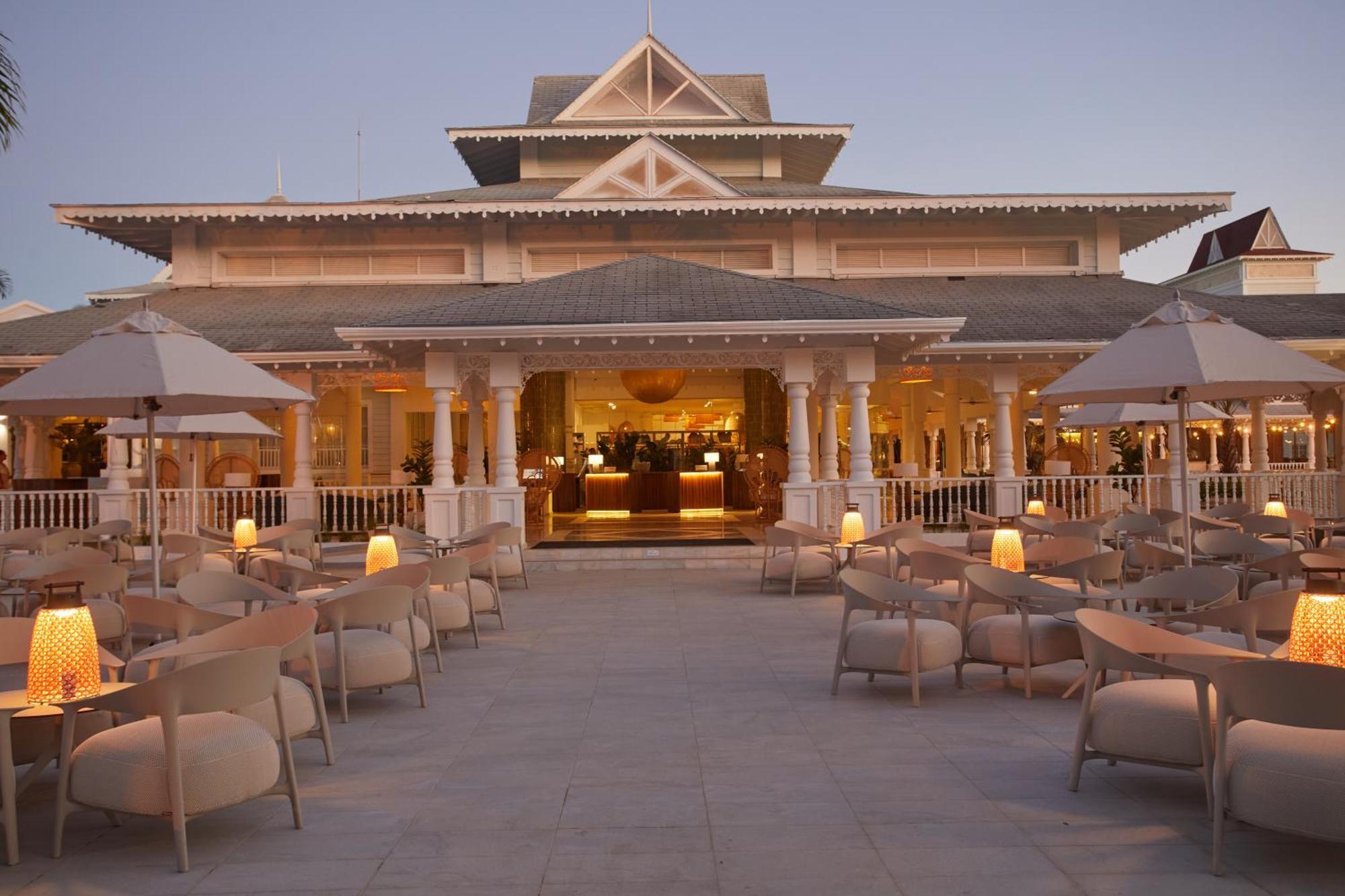 Bahia Principe Luxury Esmeralda All Inclusive - Newly Renovated (Adults Only) Пунта Кана Екстериор снимка